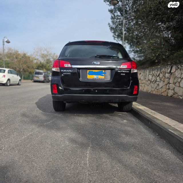 מודעת רכב סובארו אאוטבק