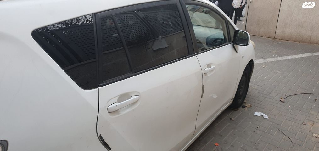 מודעת רכב טויוטה ורסו