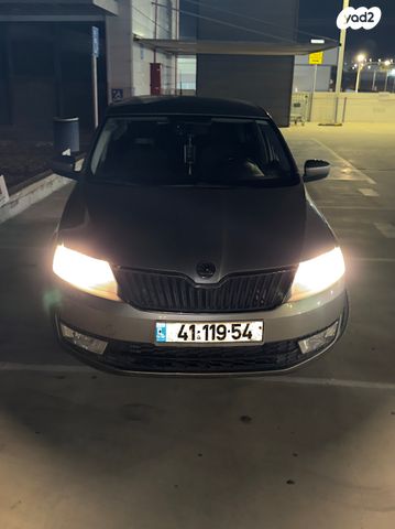 מודעת רכב סקודה ראפיד