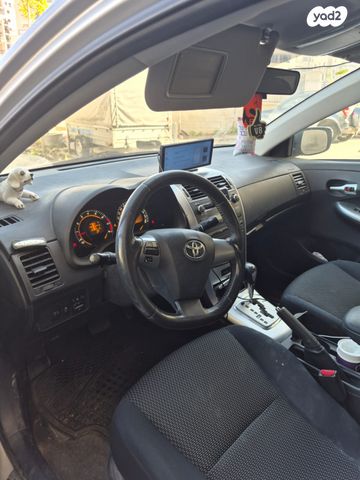 מודעת רכב טויוטה קורולה