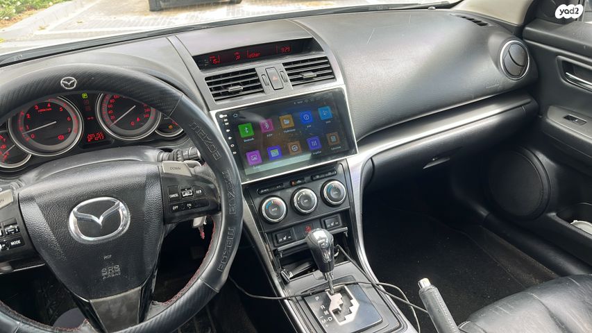 מודעת רכב מאזדה 6