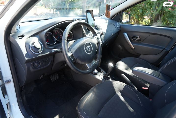 מודעת רכב דאצ'יה לוגאן