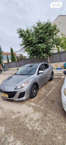 מודעת רכב מאזדה 3