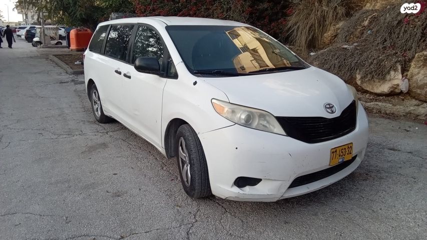 מודעת רכב טויוטה סיינה