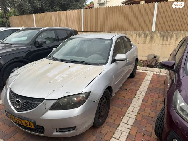 מודעת רכב מאזדה 3