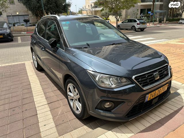 מודעת רכב סיאט ארונה