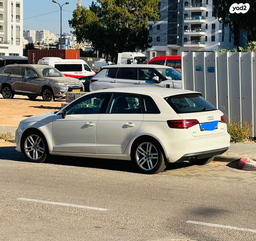 מודעת רכב אאודי A3