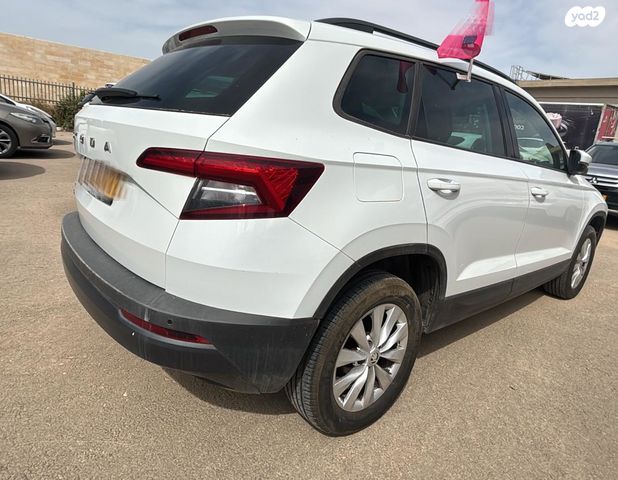 מודעת רכב סקודה קארוק