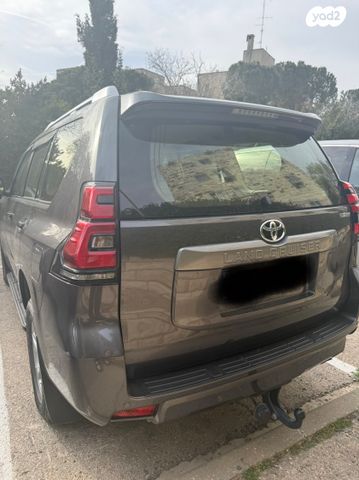 מודעת רכב טויוטה לנד קרוזר