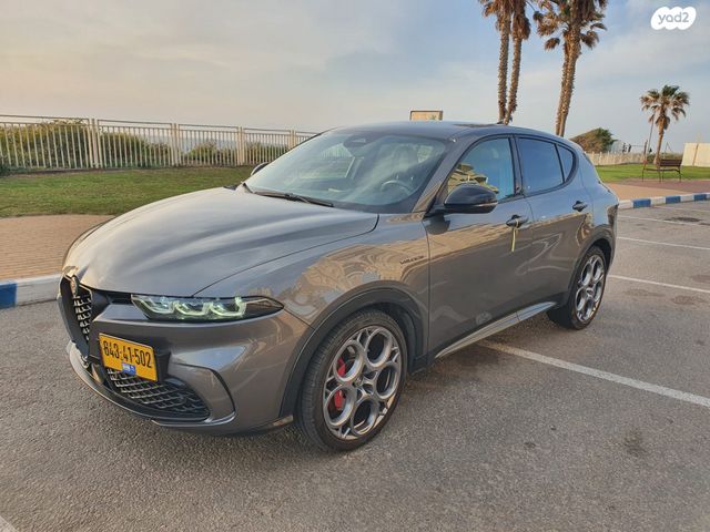 מודעת רכב אלפא רומיאו טונלה