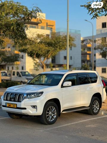 מודעת רכב טויוטה לנד קרוזר