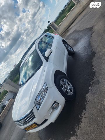 מודעת רכב טויוטה RAV4