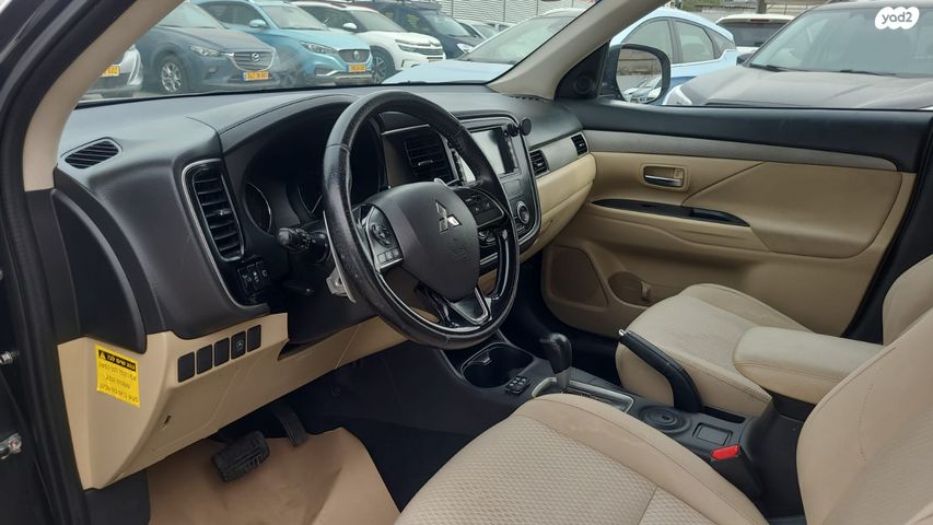 מודעת רכב מיצובישי אאוטלנדר 1