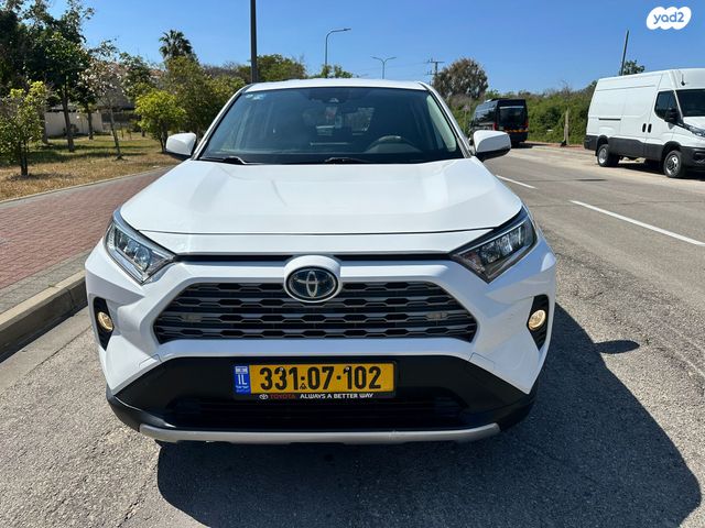 מודעת רכב טויוטה RAV4