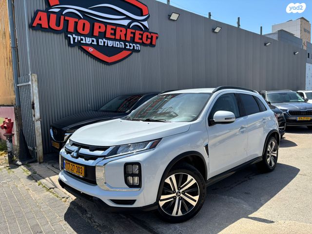 מודעת רכב מיצובישי ASX