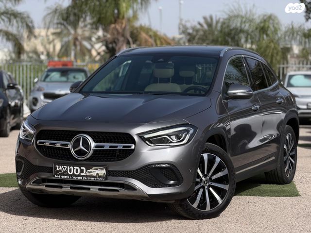 מודעת רכב מרצדס-בנץ GLA