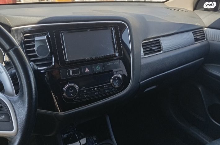 מודעת רכב מיצובישי אאוטלנדר