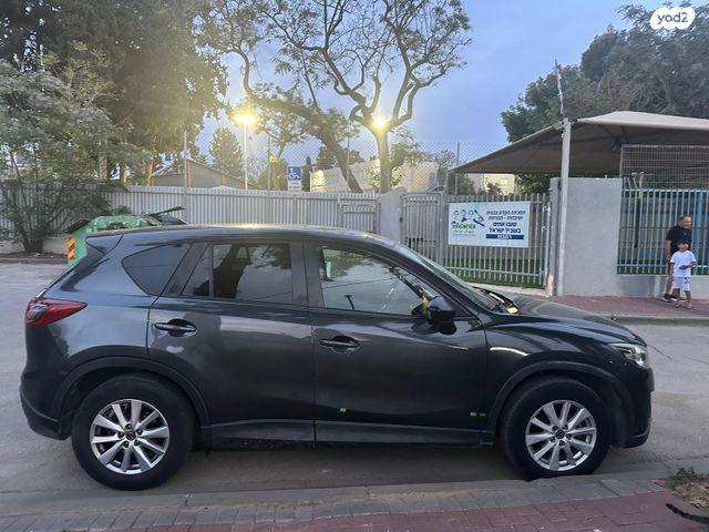 מודעת רכב מאזדה CX-5
