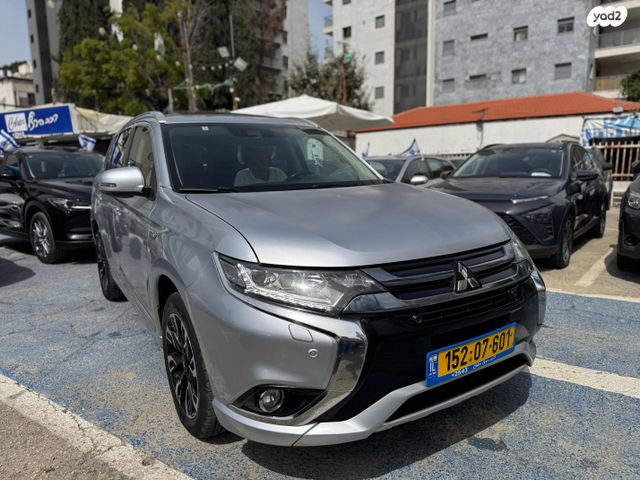 מודעת רכב מיצובישי אאוטלנדר