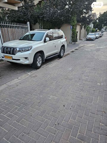 מודעת רכב טויוטה לנד קרוזר