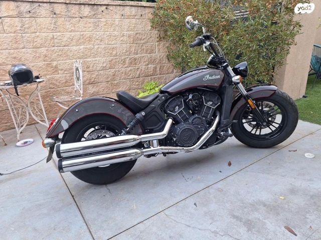 מודעת רכב אינדיאן Scout-Sixty