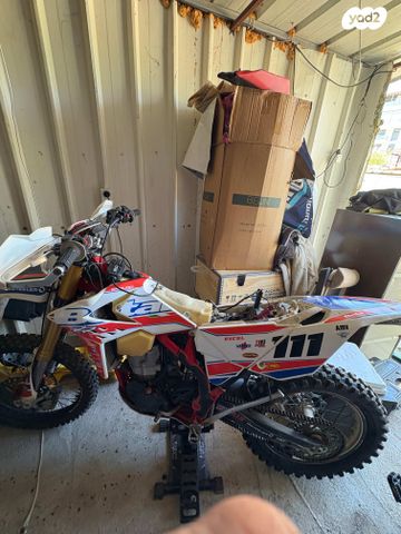 מודעת רכב בטא RR430