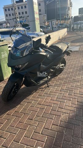 מודעת רכב הונדה פורזה 750