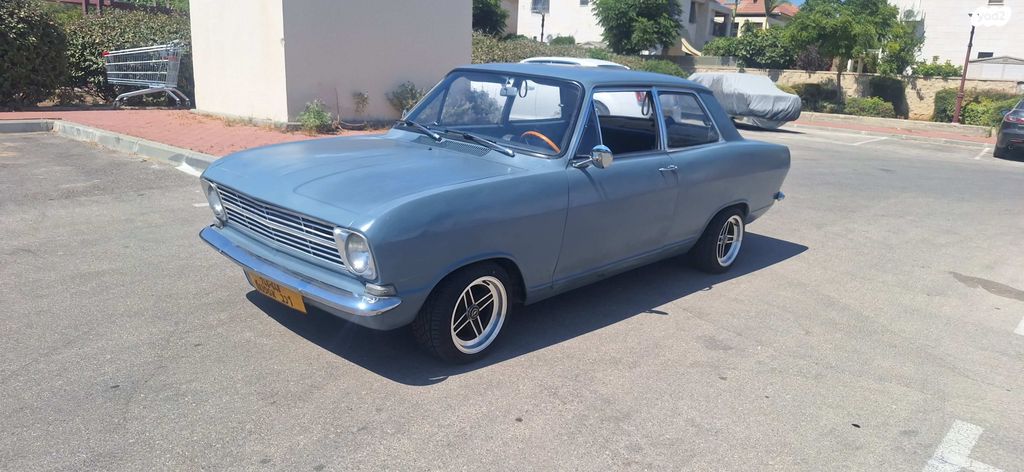 מודעת רכב אופל