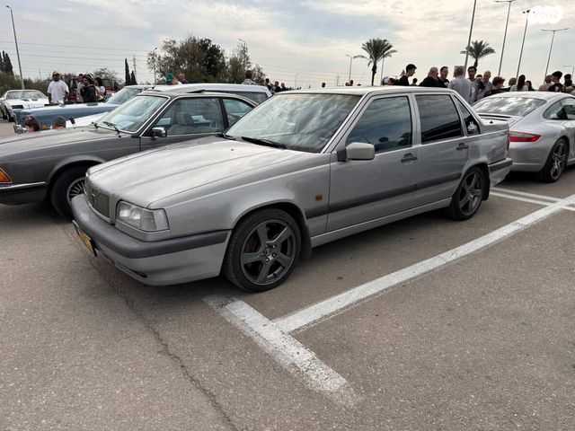 מודעת רכב וולוו