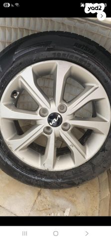 feedItemObj.data.row_1