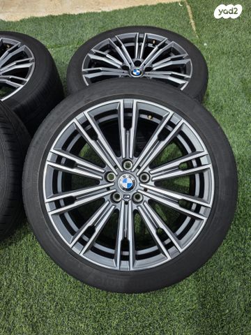 feedItemObj.data.row_1