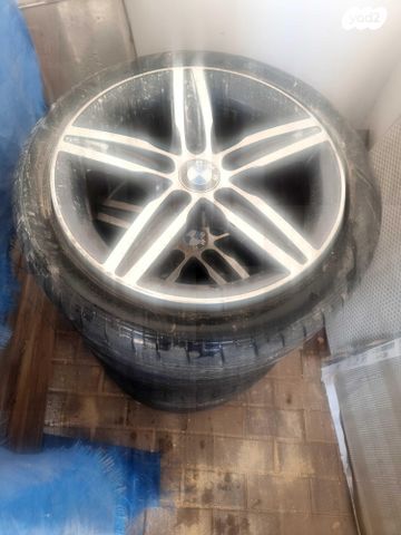 feedItemObj.data.row_1