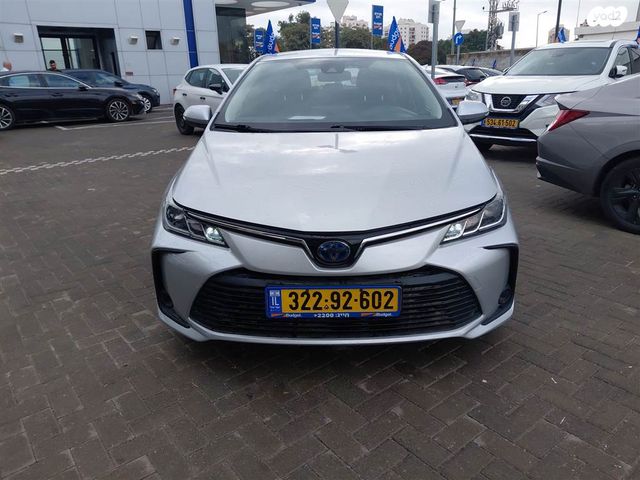 מודעת רכב טויוטה קורולה