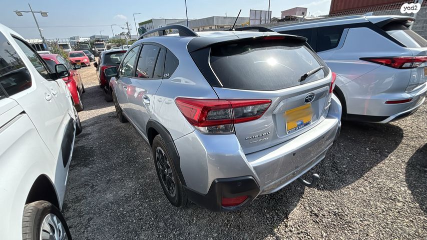 מודעת רכב סובארו XV