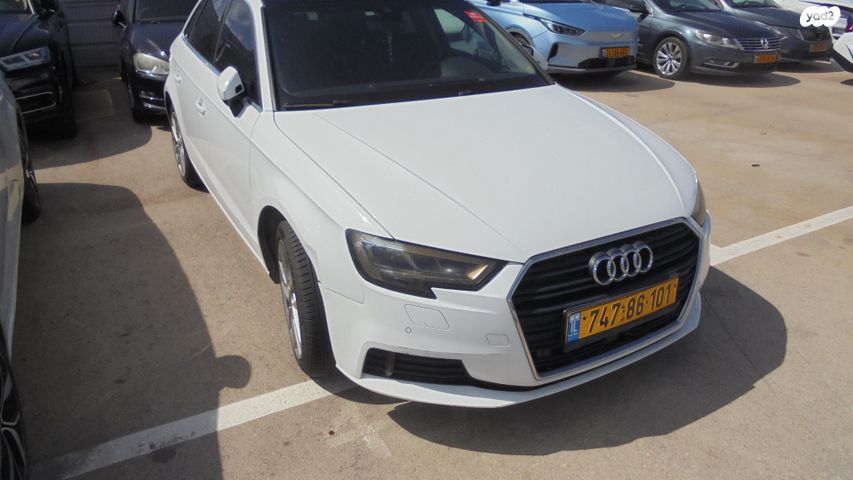 מודעת רכב אאודי A3