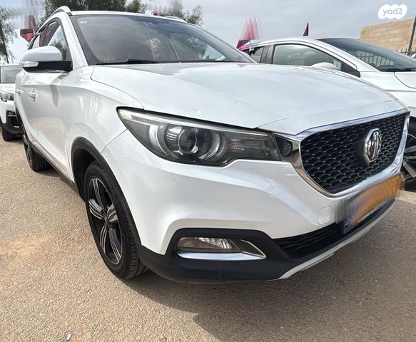 מודעת רכב אם ג'י ZS