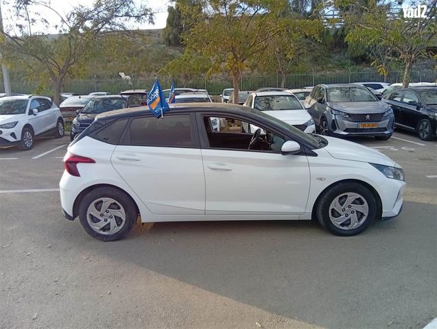 מודעת רכב יונדאי i20 2