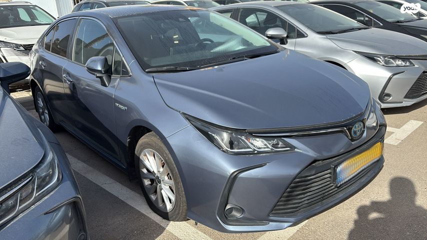 מודעת רכב טויוטה קורולה 1