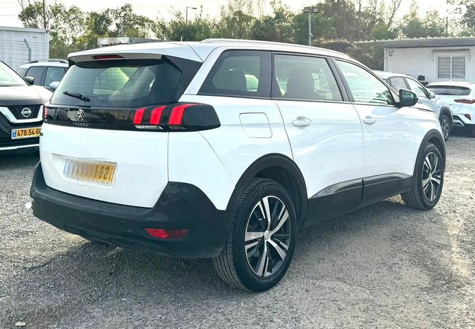 מודעת רכב פיג'ו 5008 1