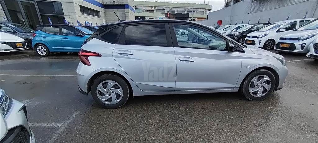מודעת רכב יונדאי i20 3