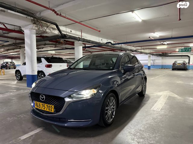 מודעת רכב מאזדה 2