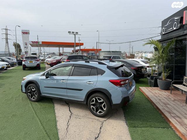 מודעת רכב סובארו XV