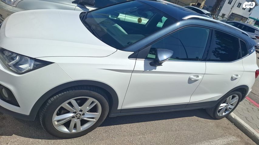 מודעת רכב סיאט ארונה