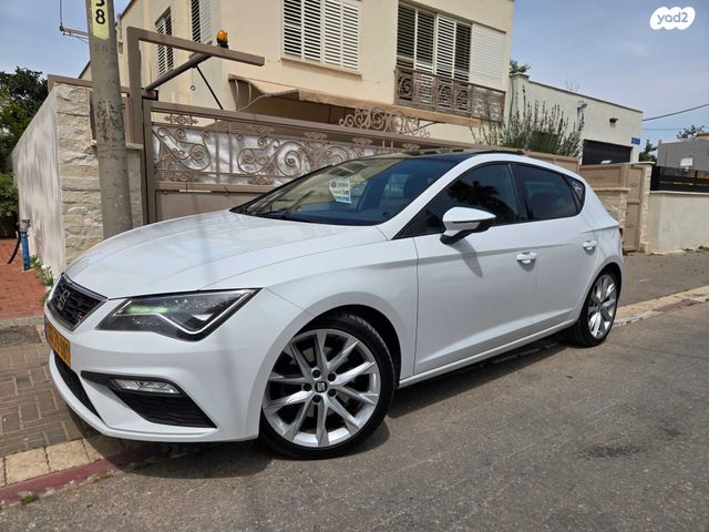 מודעת רכב סיאט לאון