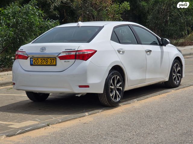 מודעת רכב טויוטה קורולה 2