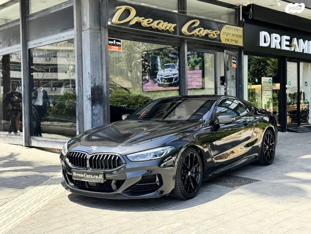 מודעת רכב ב מ וו סדרה 8