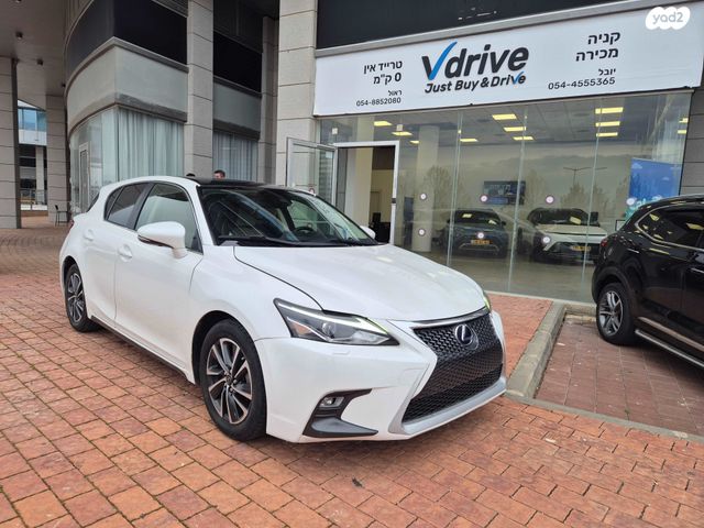 מודעת רכב לקסוס CT