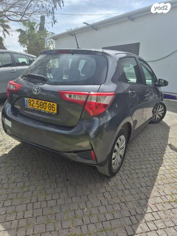 מודעת רכב טויוטה יאריס