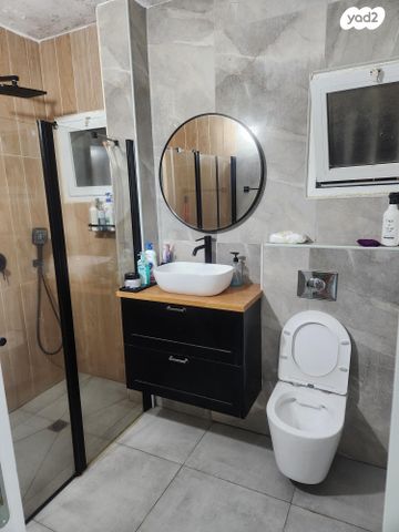 חבקוק הנביא 6