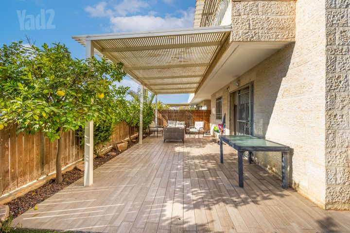 דירת גן למכירה בירושלים — 5